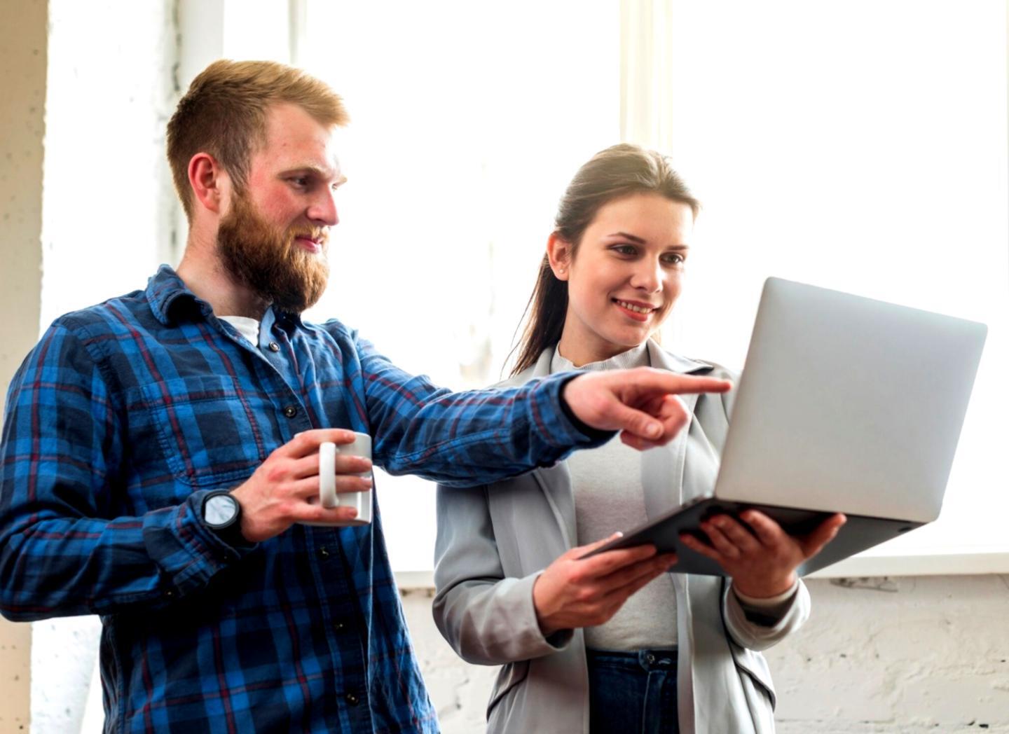 Modernes Büro für Finanzanalyse und Beratung